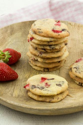 Erdbeer-Schoko-Cookies